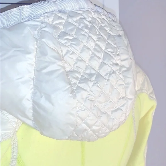 Lululemon Run: Bundle Up Jacket - Picture 11 of 12